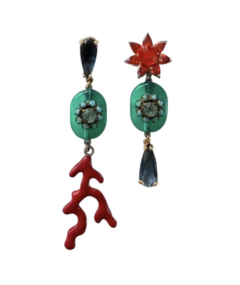 עגילי קולאג׳ בוטני